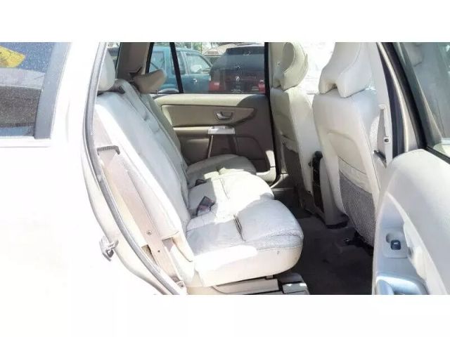 2004 Volvo Xc90 - Image 11