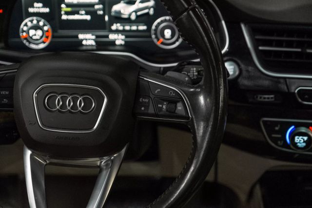 2017 Audi Q7 3.0t Prestige Sport Utility 4d - Image 19