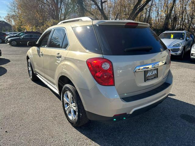 2010 Chevrolet Equinox 1LT photo 5