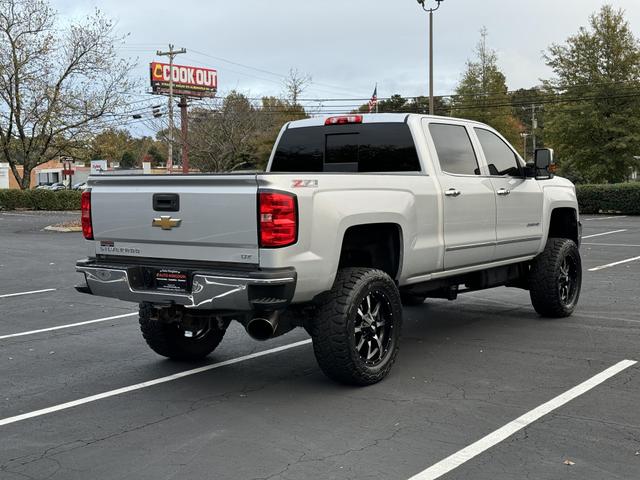 2015 Chevrolet Silverado 2500HD LTZ photo 6