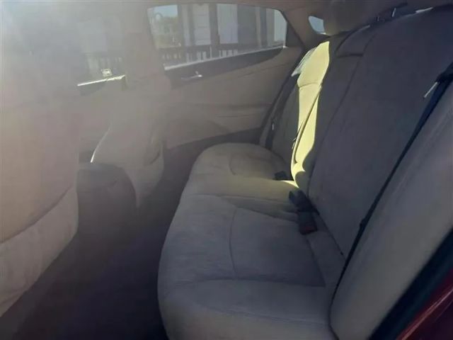 2014 Hyundai Sonata - Image 21