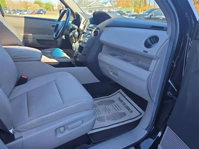 2012 Honda Pilot - Image 15
