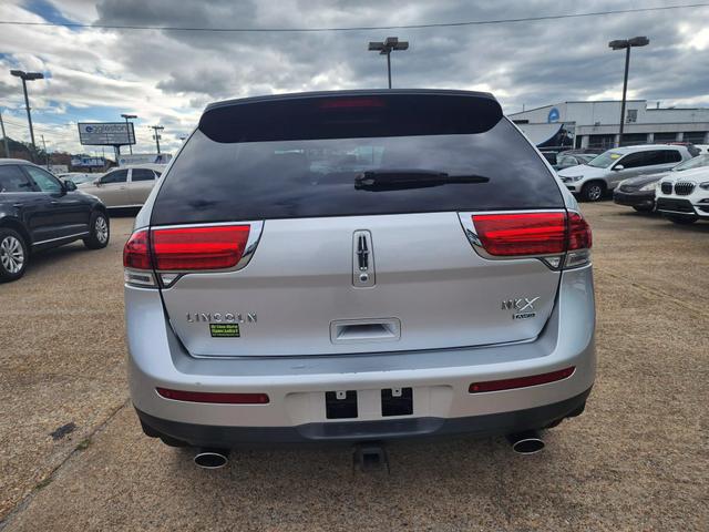 2015 Lincoln MKX Base photo 4