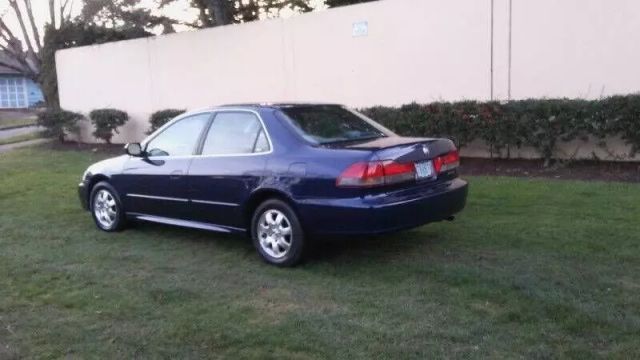 2001 Honda Accord - Image 6