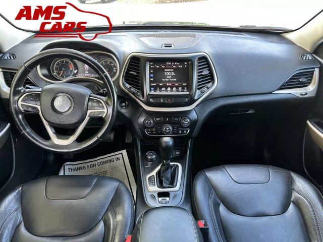 2018 Jeep Cherokee - Image 9