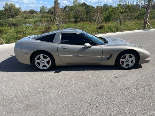 1998 Chevrolet Corvette - Image 8