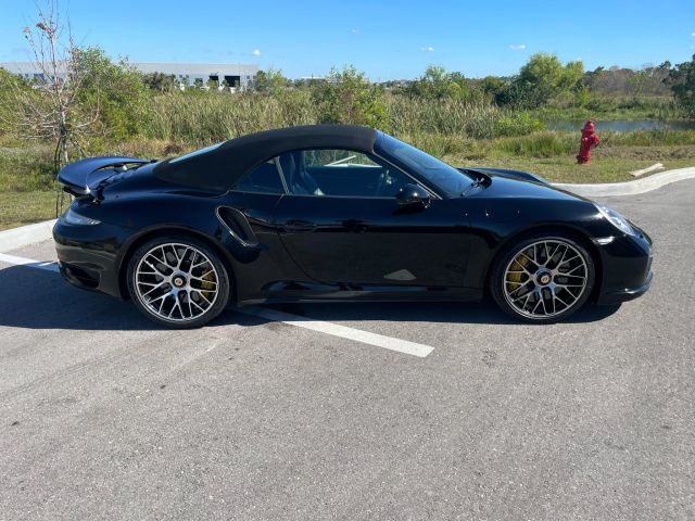 2014 Porsche 911 - Image 8