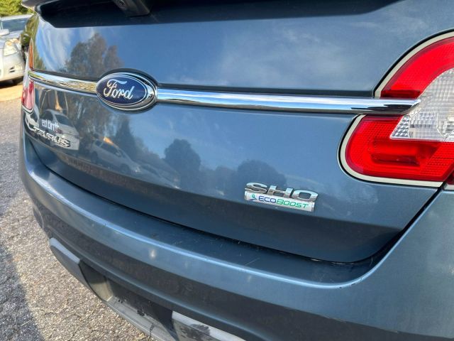 2010 Ford Taurus - Image 7
