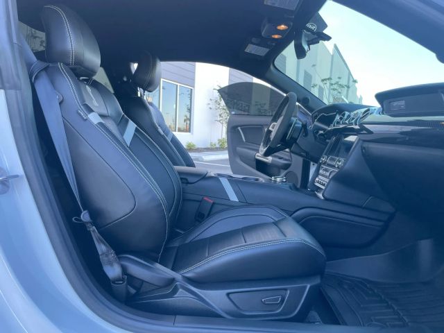 2022 Ford Mustang - Image 97