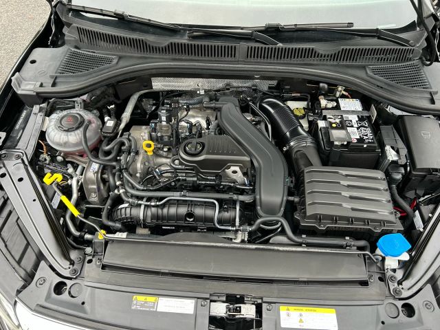 2024 Volkswagen Jetta - Image 19
