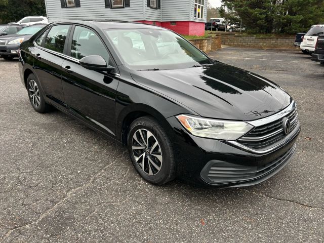 2024 Volkswagen Jetta - Image 9