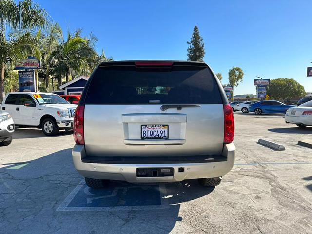 2007 GMC Yukon SLE2 photo 6