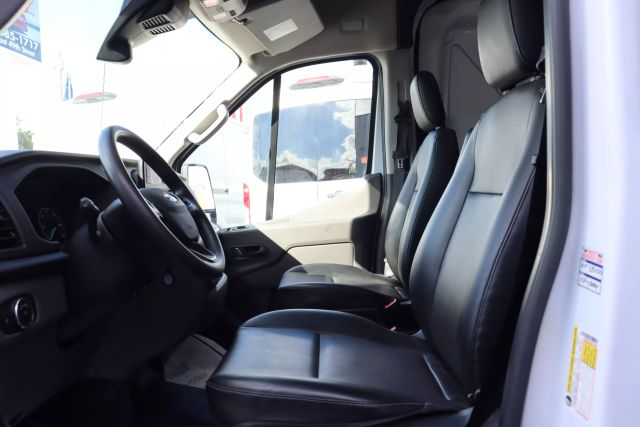2022 Ford Transit 250 Cargo Van - Image 3