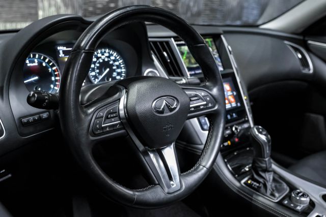2021 Infiniti Q50 Luxe Sedan 4d - Image 18