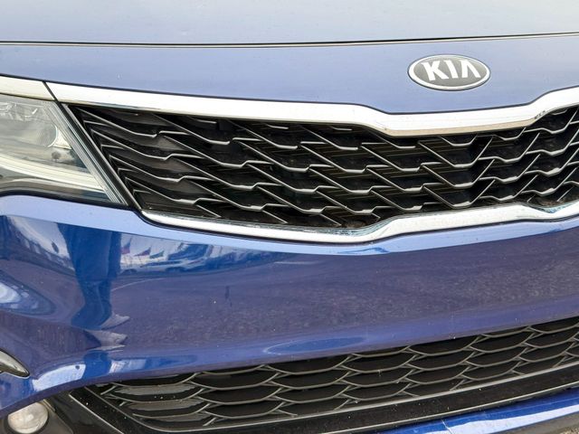 2020 Kia Optima - Image 9