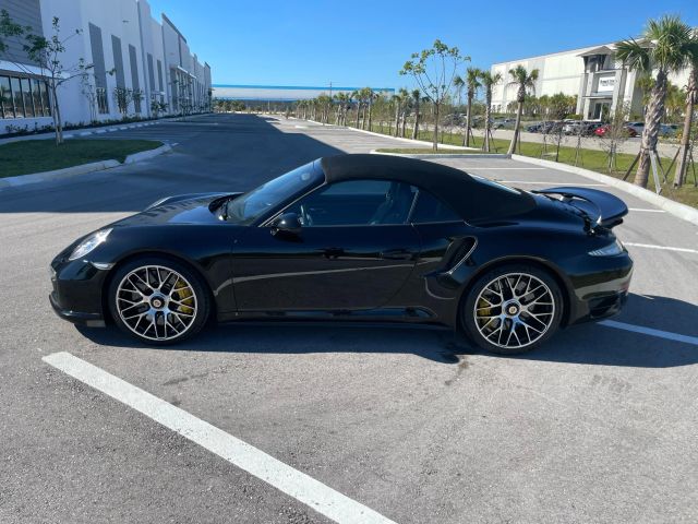 2014 Porsche 911 - Image 32
