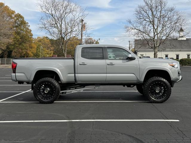 2021 Toyota Tacoma SR5 photo 5