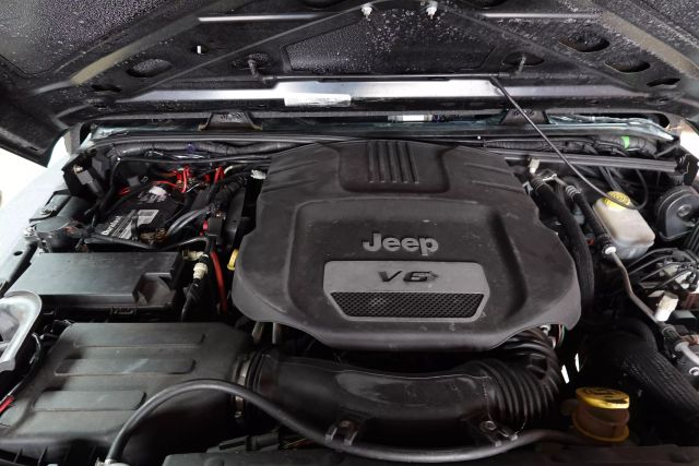 2017 Jeep Wrangler Unlimited - Image 24