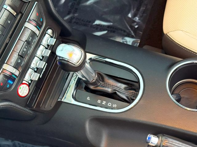 2017 Ford Mustang - Image 18