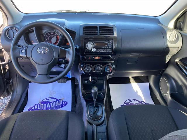 2010 Scion xD Base photo 11