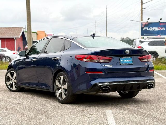 2020 Kia Optima - Image 5