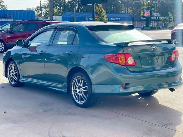 2010 Toyota Corolla - Image 5