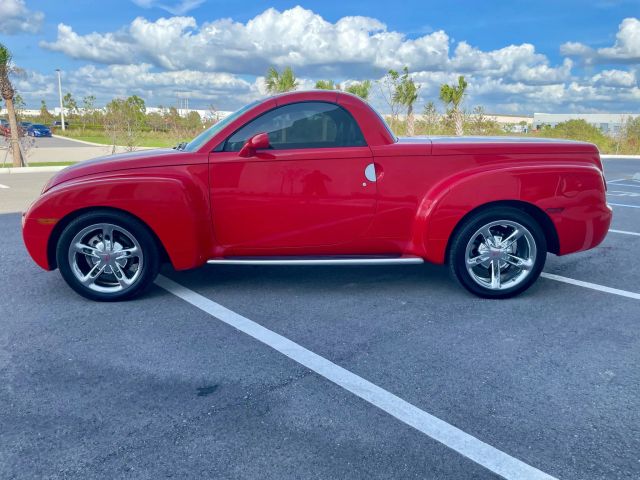 2003 Chevrolet Ssr - Image 32