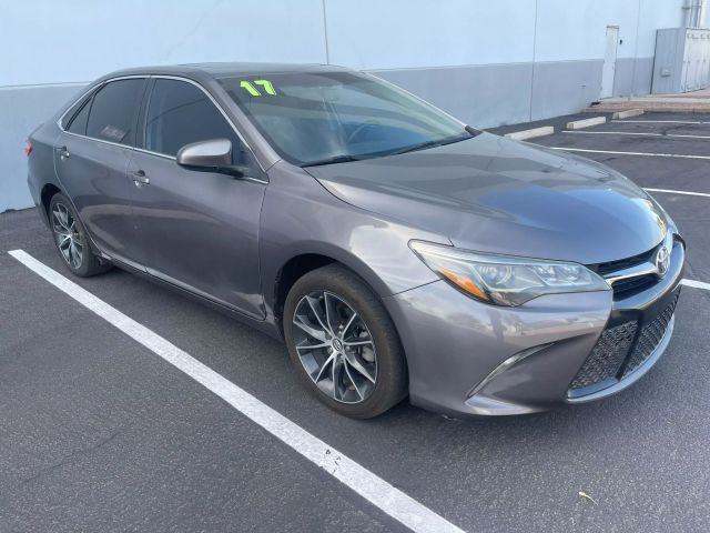 2017 Toyota Camry - Image 3