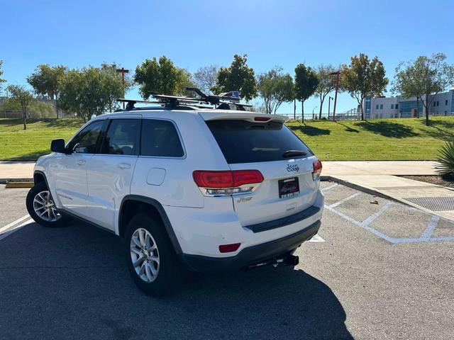 2015 Jeep Grand Cherokee Laredo photo 3