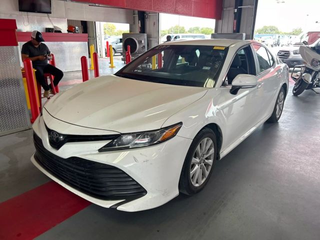 2018 Toyota Camry - Image 1