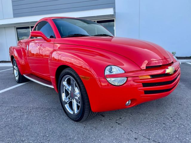 2003 Chevrolet Ssr - Image 3