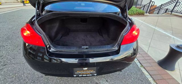 2007 Infiniti G35x Sedan 4d - Image 10