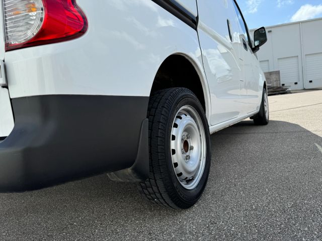 2021 Nissan Nv200 - Image 16