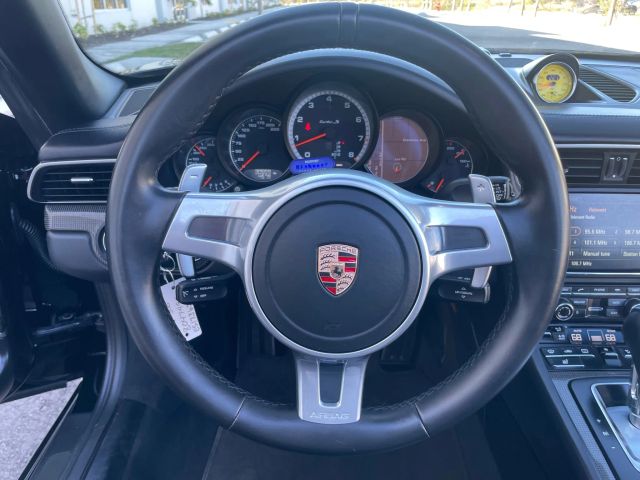 2014 Porsche 911 - Image 91
