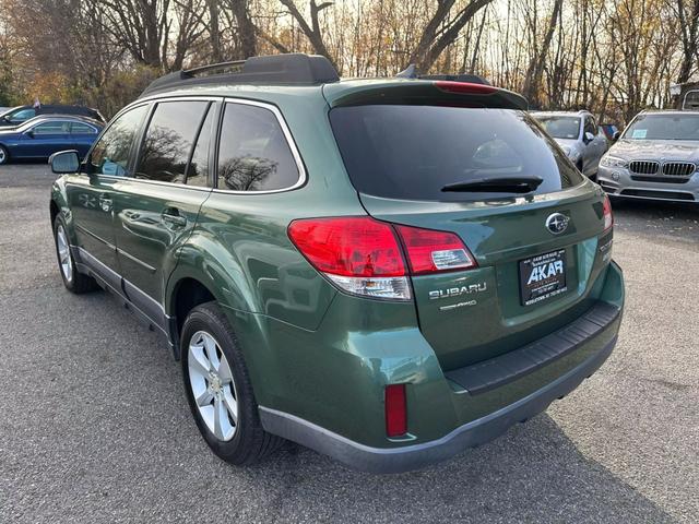 2014 Subaru Outback 2.5i Premium photo 5