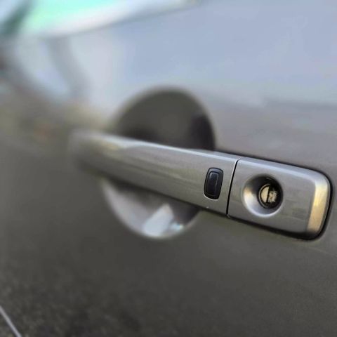 2008 Infiniti G35x Sedan 4d - Image 11