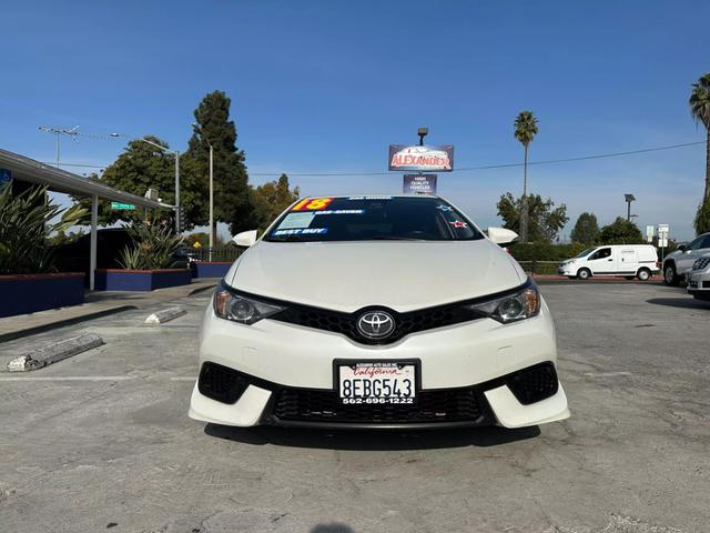 2018 Toyota Corolla iM Base photo 2