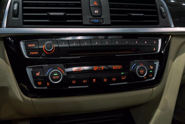 2016 Bmw 3 Series 328i Sedan 4d - Image 25