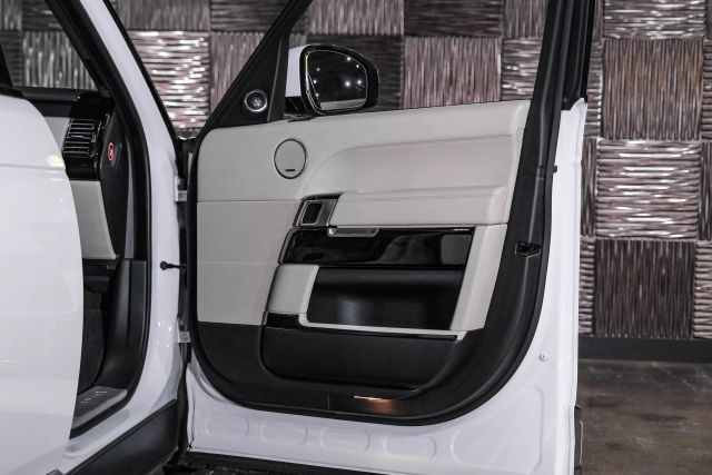 2013 Land Rover Range Rover Hse Sport Utility 4d - Image 44