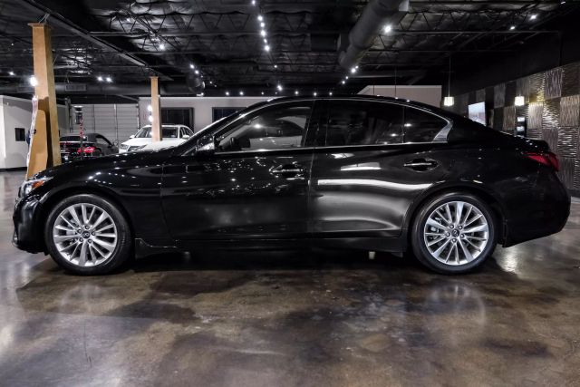 2021 Infiniti Q50 Luxe Sedan 4d - Image 12