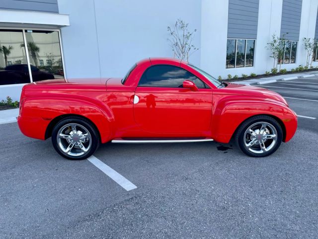 2003 Chevrolet Ssr - Image 9