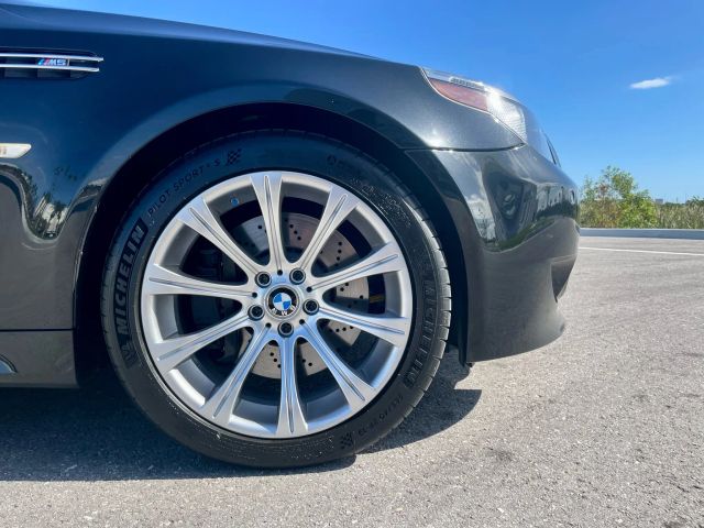 2007 Bmw M5 - Image 9