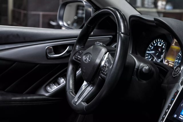 2021 Infiniti Q50 Luxe Sedan 4d - Image 17