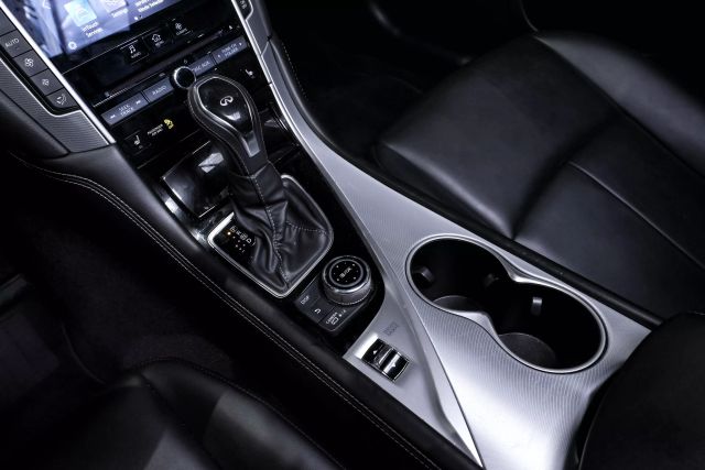 2021 Infiniti Q50 Luxe Sedan 4d - Image 29