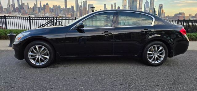2007 Infiniti G35x Sedan 4d - Image 7