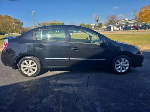 2011 Nissan Sentra - Image 4