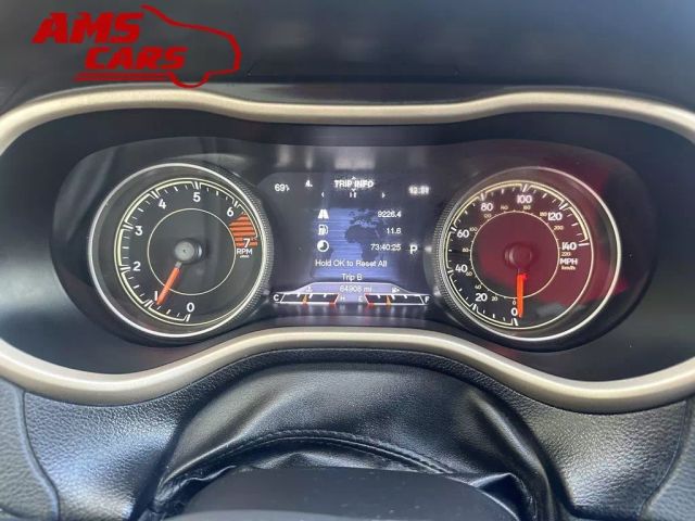 2018 Jeep Cherokee - Image 22