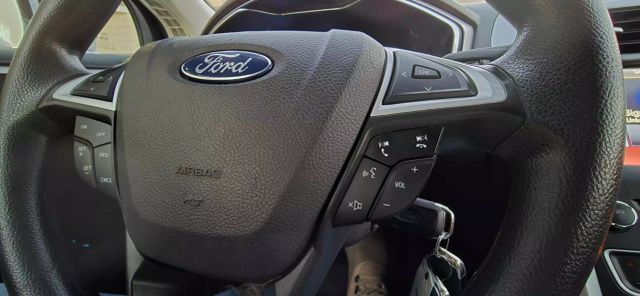 2016 Ford Fusion Se Hybrid Sedan 4d - Image 30