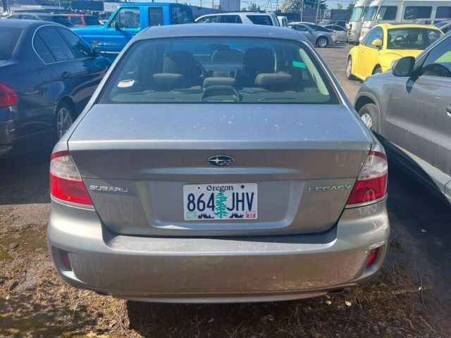 2009 Subaru Legacy - Image 4