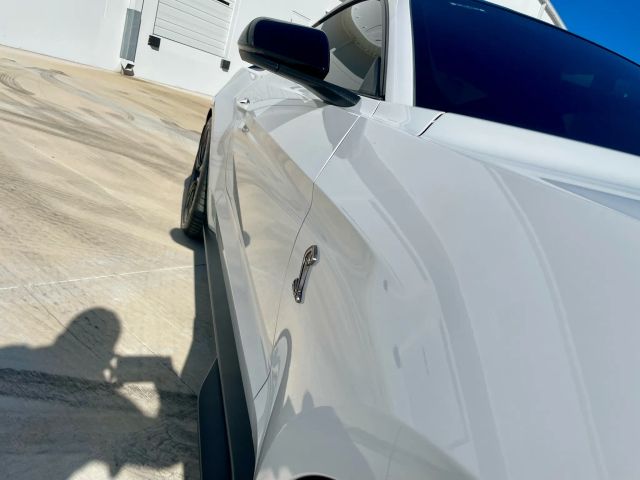 2022 Ford Mustang - Image 4
